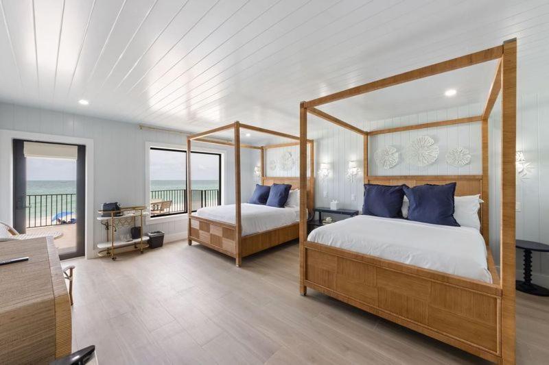 בראדנטון ביץ' Seabreeze At Anna Maria Island Inn מראה חיצוני תמונה