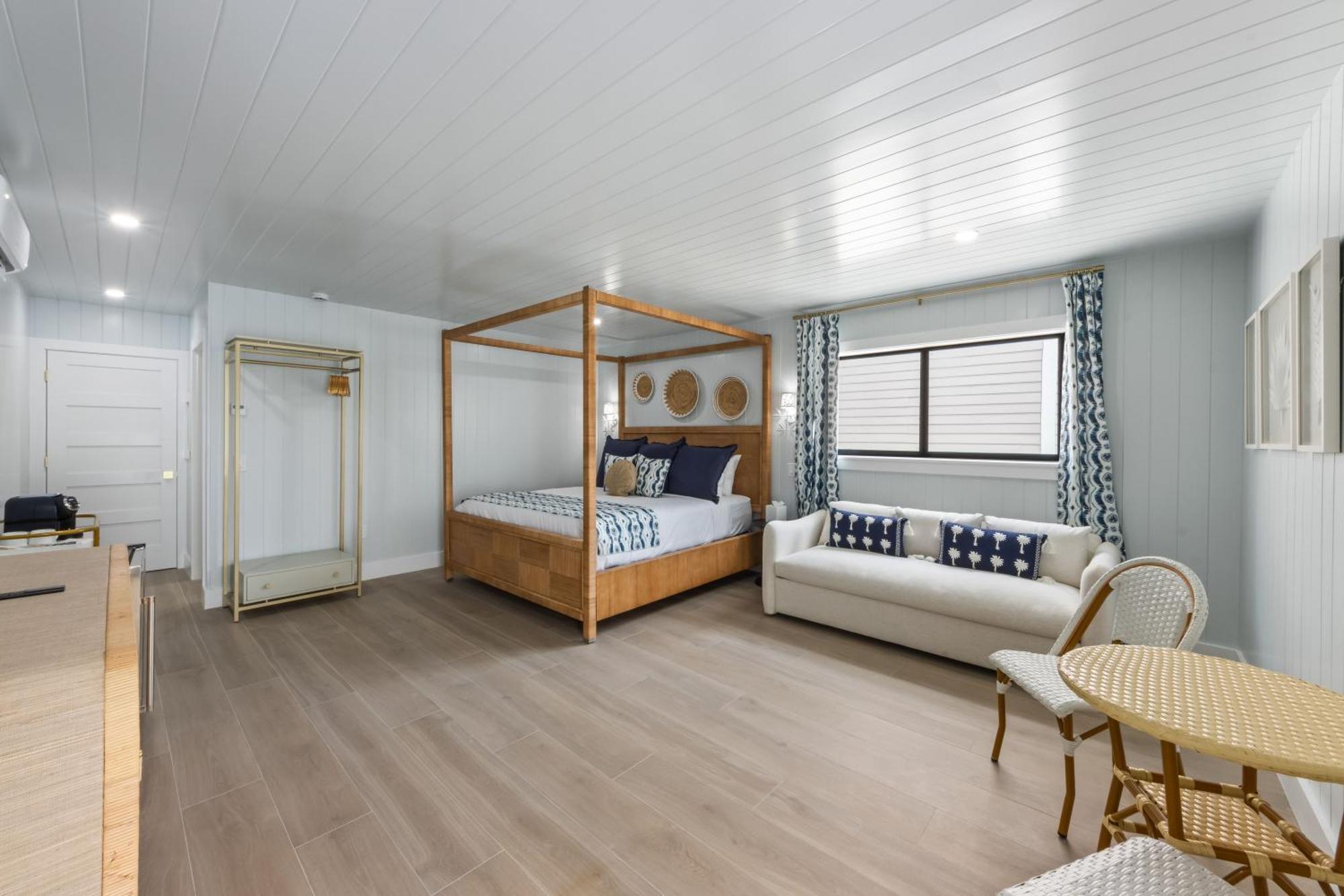 בראדנטון ביץ' Seabreeze At Anna Maria Island Inn מראה חיצוני תמונה